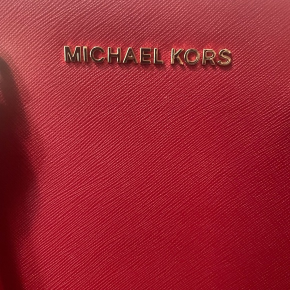 Michael Kors Bag - EUC / used one day. Mint condition - Picture 2 of 7
